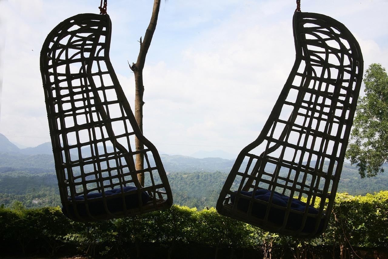 Mowbrey House Hotel Kandy Bagian luar foto